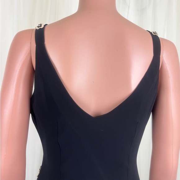 R&M Richards Elegant Black Floral Embroidered & Beaded Dress Size 8P - Picture 5 of 16